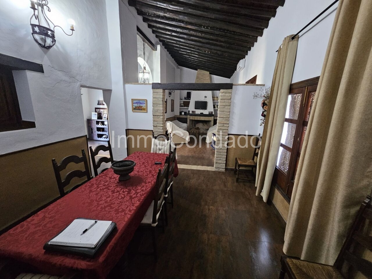 Ess- u. Wohnzimmer Anliegerwohnung Ess- u. Wohnzimmer Anliegerwohnung